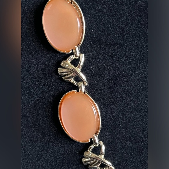 Vintage Coro Necklace - Picture 2 of 7